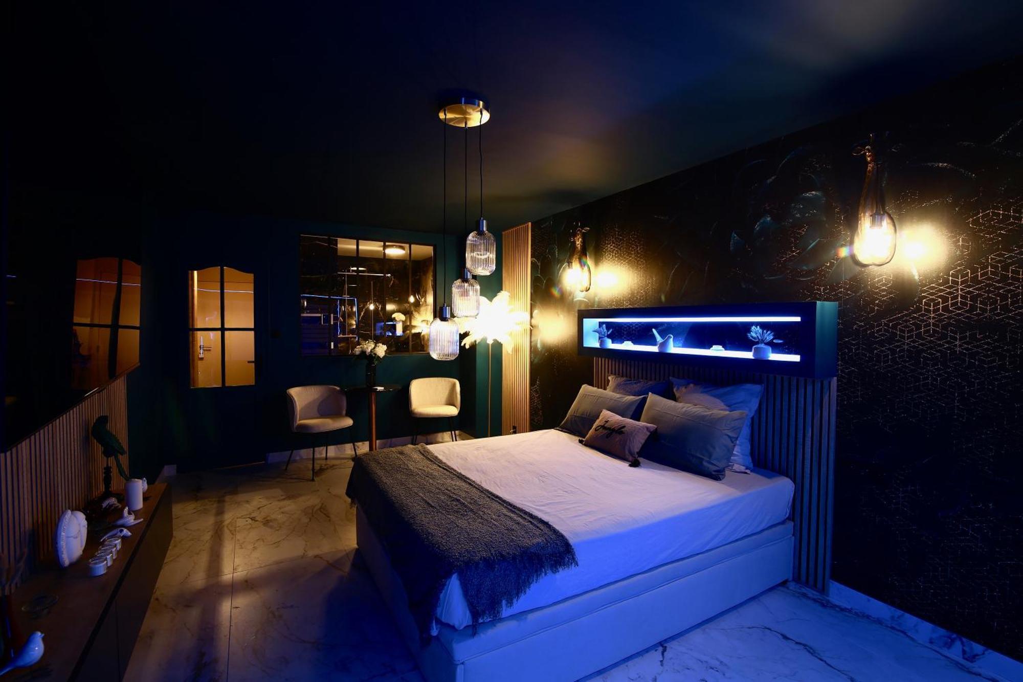 Flower Suite And Spa La Seyne-sur-Mer Buitenkant foto