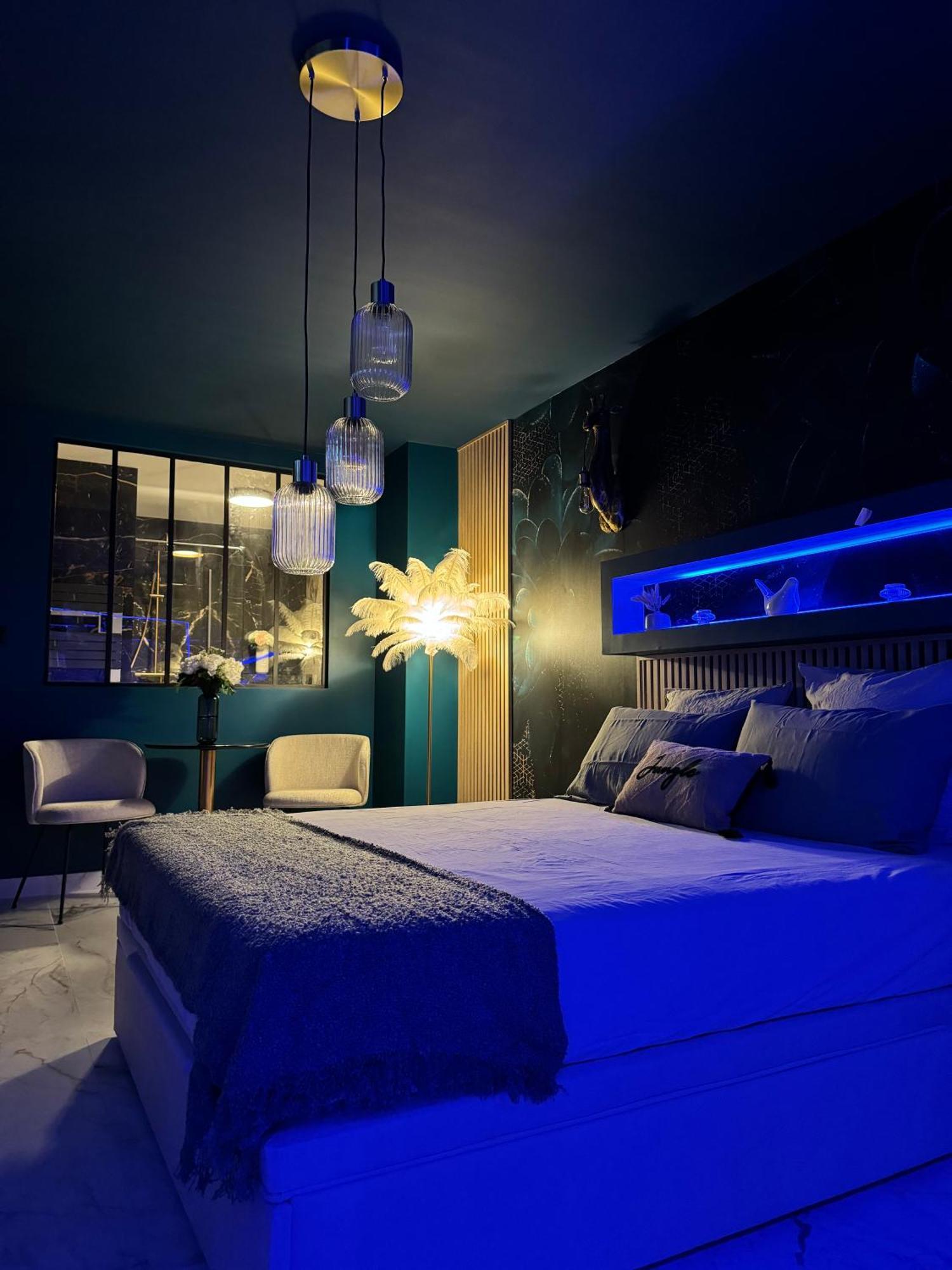 Flower Suite And Spa La Seyne-sur-Mer Buitenkant foto